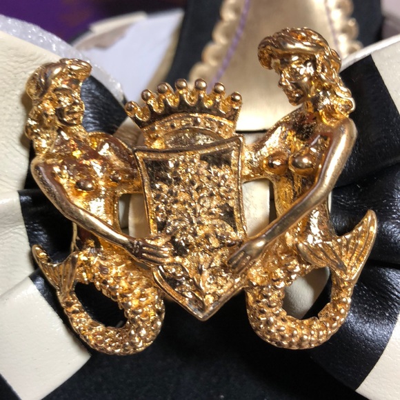 NEW-Anthropologie Hale Bob Bow Tie/Gold Medallion - Picture 5 of 8